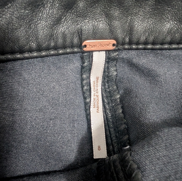 Free People Faux Leather Pants Size 8 Kaelin Moto - Picture 13 of 15